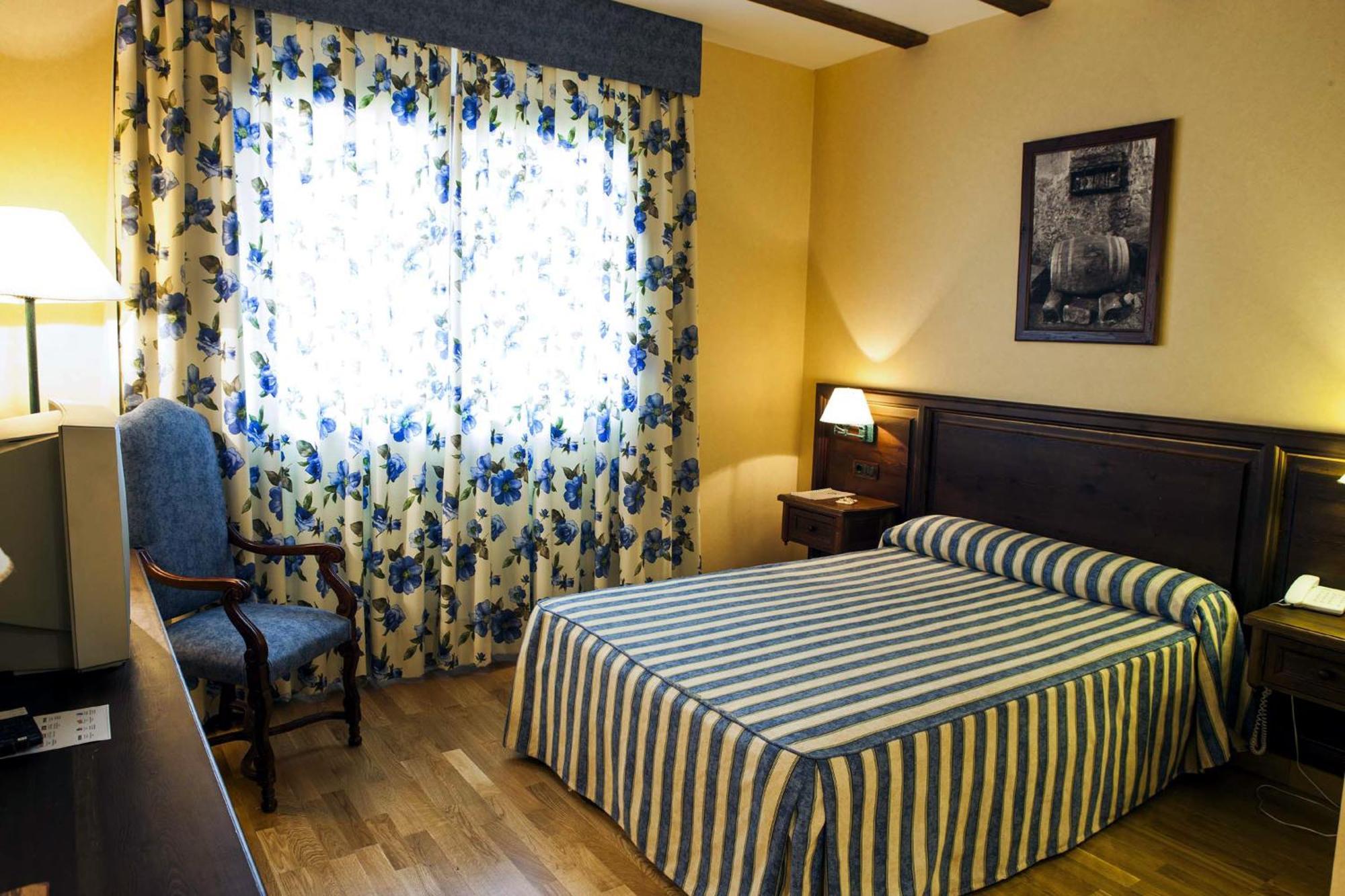 Hotel Spa Tudanca Aranda Fuentespina 客房 照片